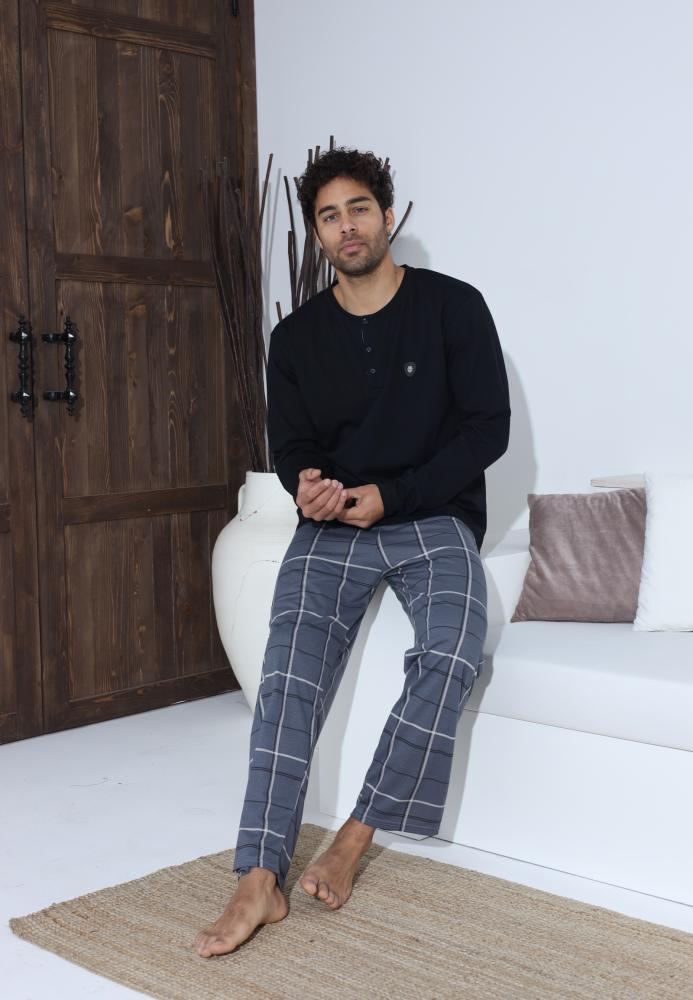 Pijama Barbati ,Maneca si Pantaloni Lungi,Culoare Negru cu Gri,Engros